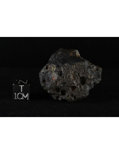 Oued Namous 001 – Angrite Meteorite (27.09 g)