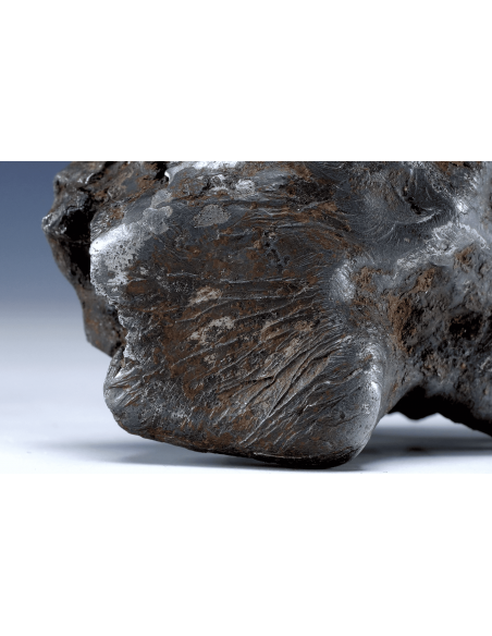 Imilac – Oriented Pallasite with Flow Lines (882.60 g)