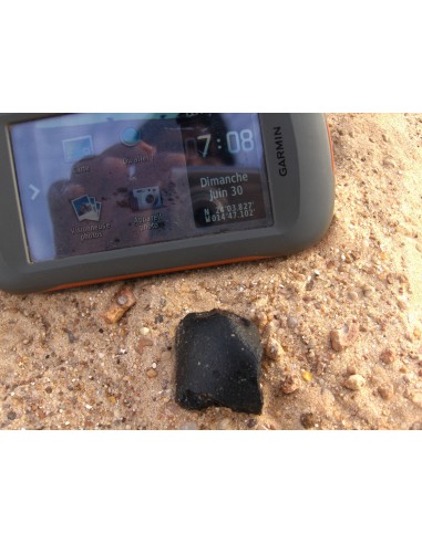 Oriented Martian Meteorite Paired with NWA 7533 – Complete 30 g
