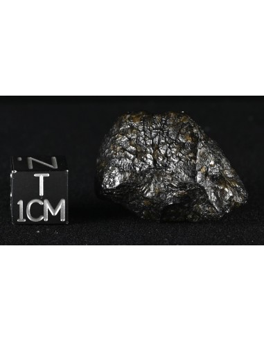Bir Zar 011 – Complete Angrite Meteorite with Fresh Fusion Crust