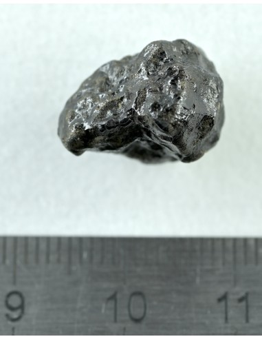 Tissint Martian Meteorite – 2.288 g individual with Preserved crust