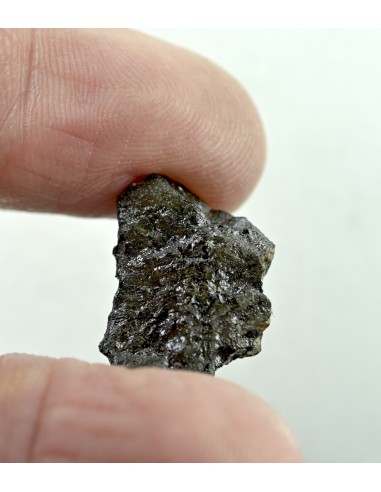 Tissint Martian Meteorite 1.993 g – Oriented with Flow Lines | meteori