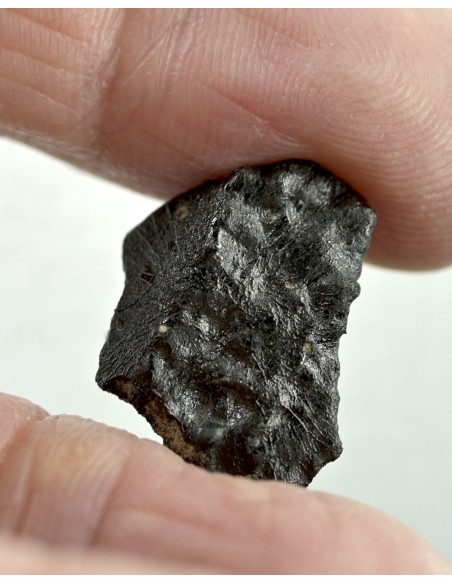Tissint Martian Meteorite 1.993 g – Oriented with Flow Lines | meteori