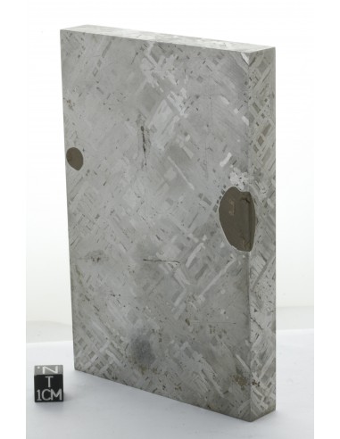 Cape York Meteorite Slice 1133 g | Thick Slice Widmanstätten Pattern