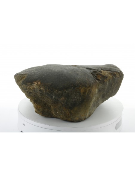 Oriented Chondrite Meteorite 9.85 kg | Shield Shape & Flow Lines