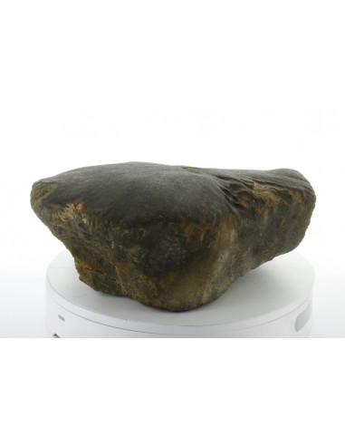 Oriented Chondrite Meteorite 9.85 kg | Shield Shape & Flow Lines