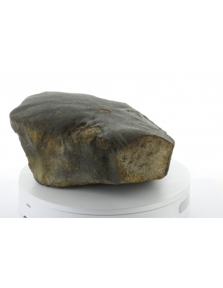 Oriented Chondrite Meteorite 9.85 kg | Shield Shape & Flow Lines