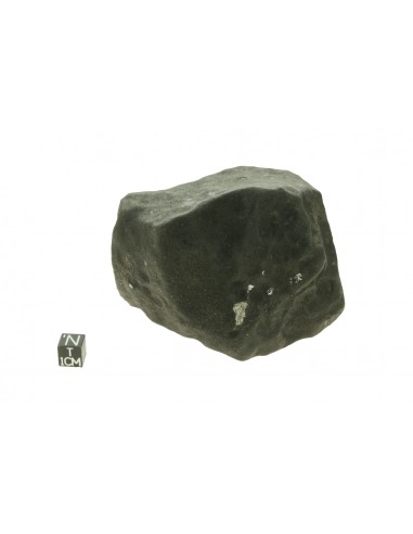 Rare Benenitra Meteorite 935 g – Large Fusion Crusted Madagascar Fall