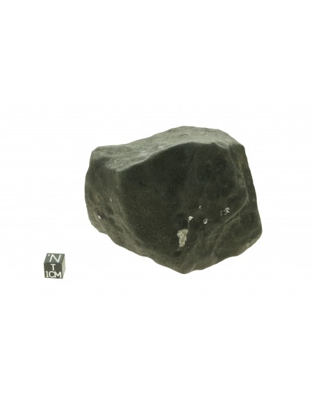 Rare Benenitra Meteorite 935 g – Large Fusion Crusted Madagascar Fall