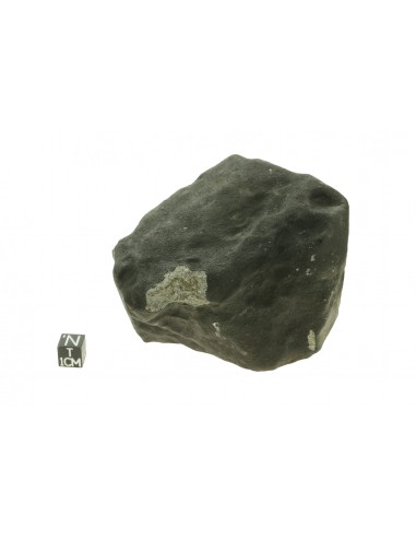 Rare Benenitra Meteorite 935 g – Large Fusion Crusted Madagascar Fall