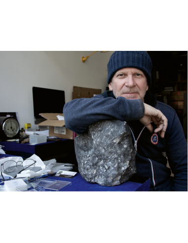 Ghadames 12.86 kg Oriented Meteorite – HaH 346 from Libya